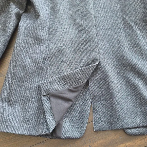 NWT Ann Taylor Factory Charcoal Gray Blazer, Size 10P - Picture 7 of 8